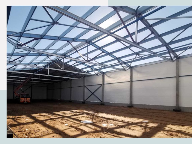 Строительство сенохранилищ в Ломоносове