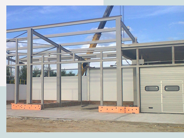 Строительство автосервисов от СтальСтрой-Лмн по цене 615 руб.