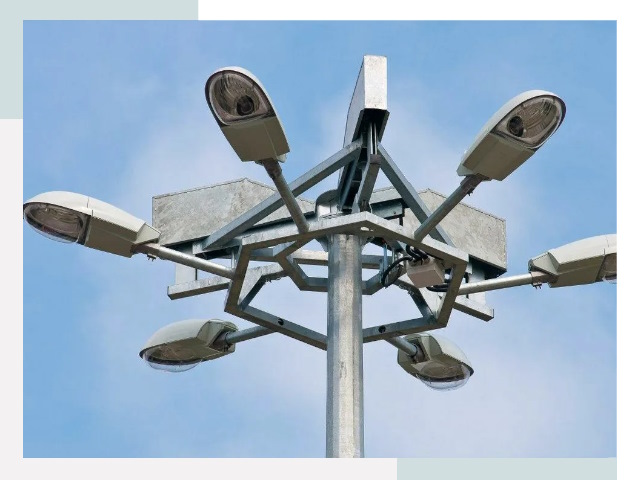 Монтаж осветительных мачт в Ломоносове