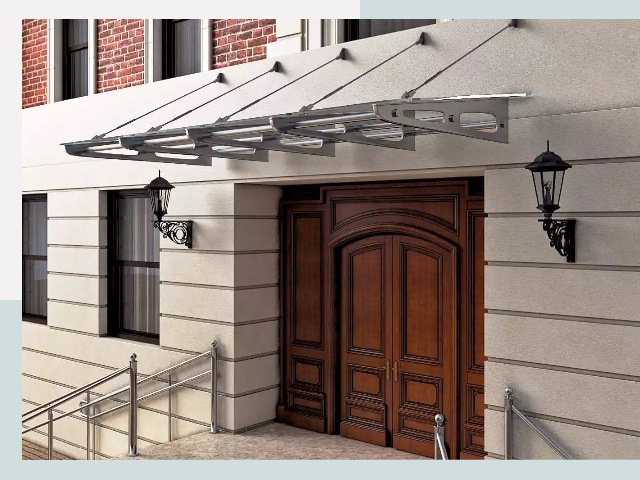 Металлические козырьки от 615 руб. в Ломоносове