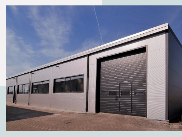 Быстровозводимые склады от СтальСтрой-Лмн по цене 615 руб.